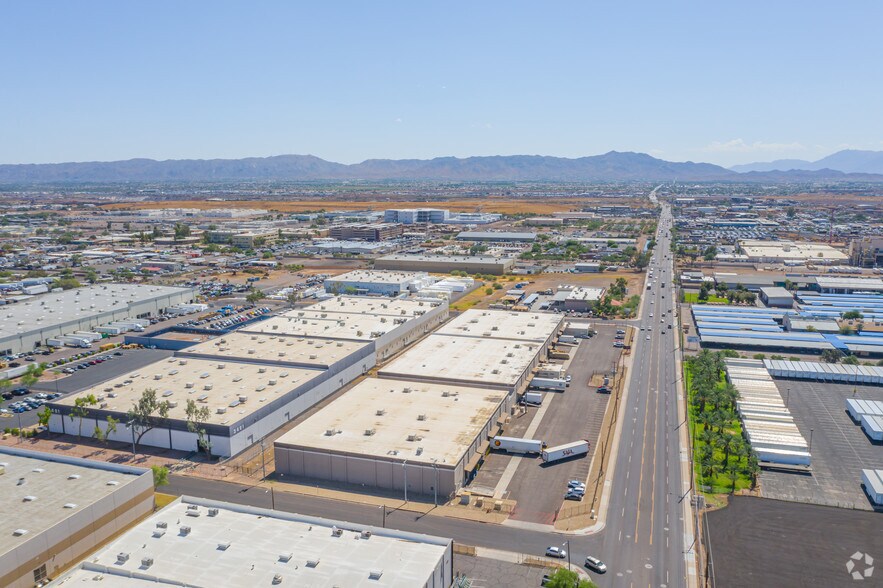 More Photos Of 1601-1605 S 35th Ave, Phoenix Distribution For Lease
