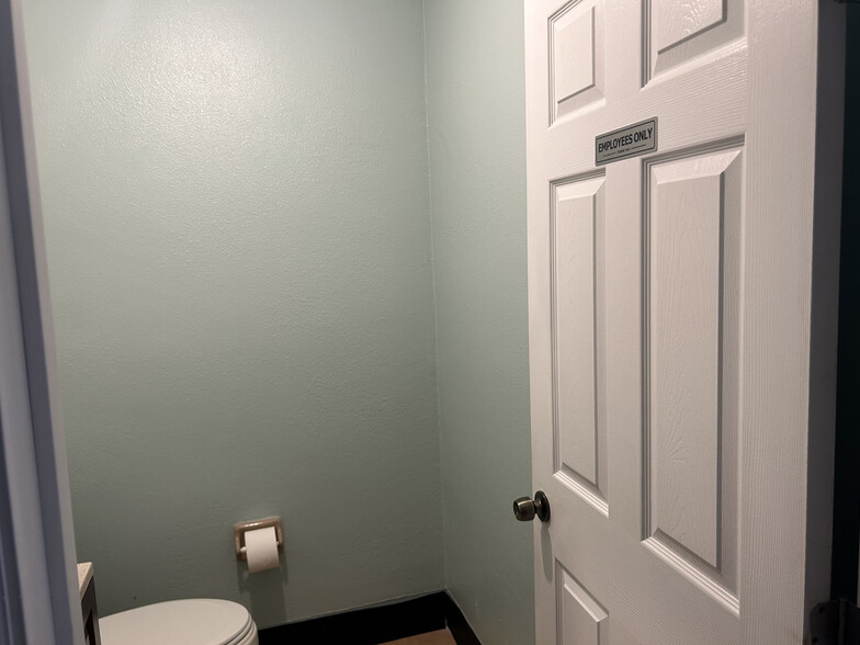 More Photos Of 3869 Nova Rd, Port Orange Office For Lease