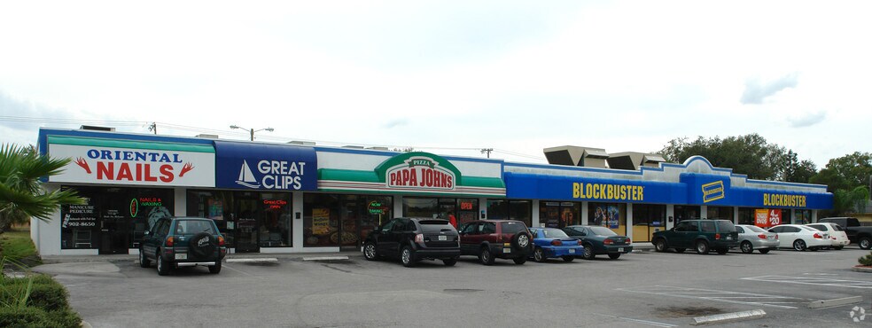 More Photos Of 3642-3684 W Gandy Blvd, Tampa Storefront For Sale