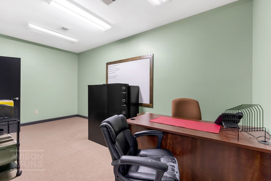 More Photos Of 634 Fairview Rd, Simpsonville Medical For Lease