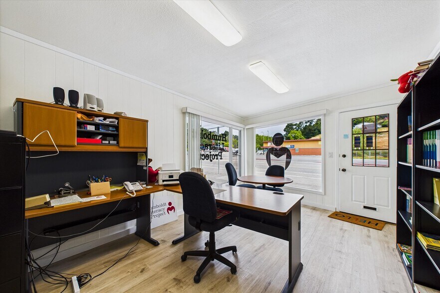 More Photos Of 1645 Main St, Fortuna Apartments For Sale