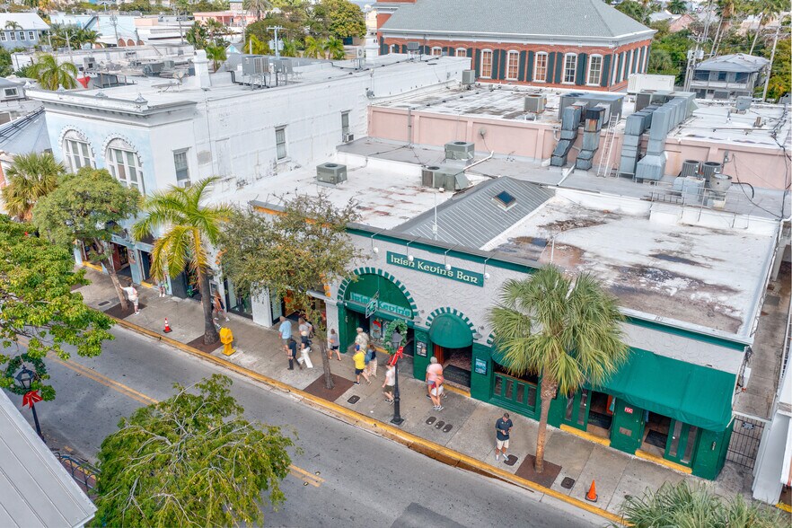 More Photos Of 211 Duval St, Key West General Retail For Lease