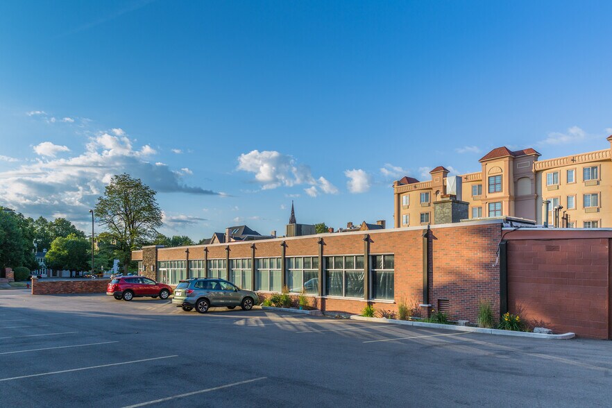 More Photos Of 516-520 Delaware Ave, Buffalo Medical For Lease