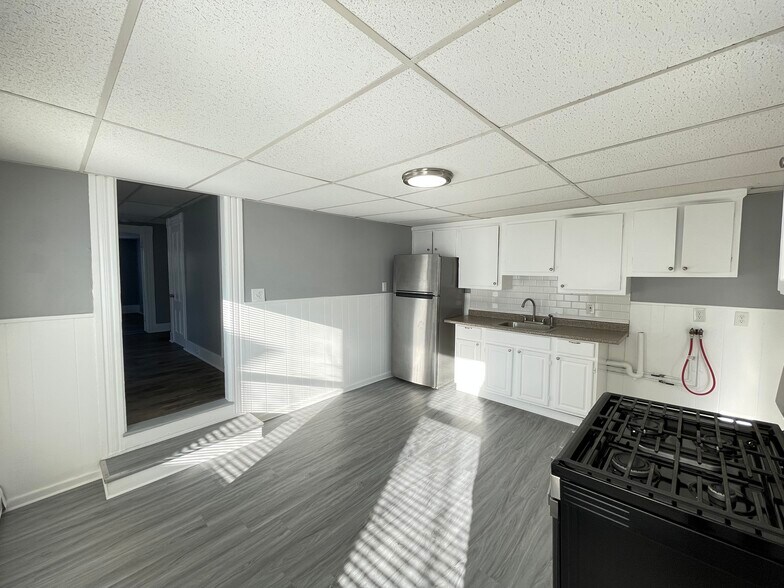 More Photos Of 7 Broadway, Pembroke Multifamily For Sale