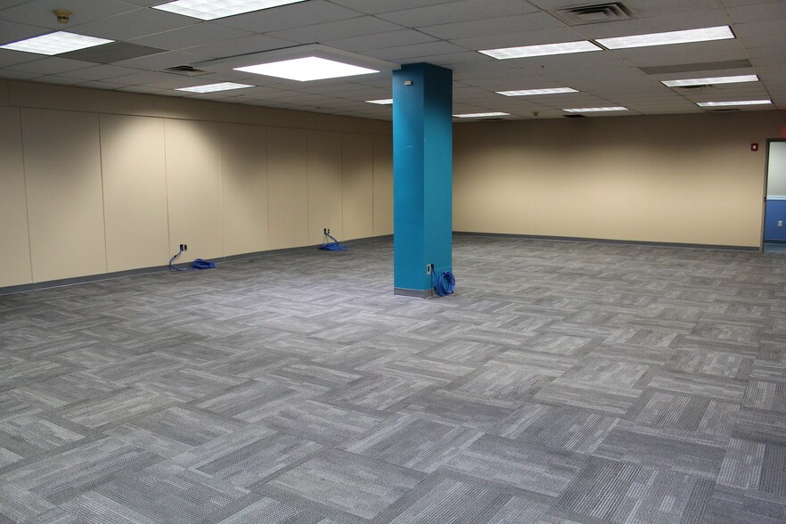 More Photos Of 251 John James Audubon Pky, Amherst Office For Lease