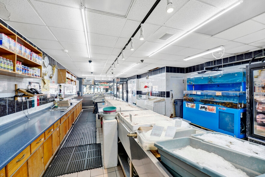 More Photos Of 184 Avenue U, Brooklyn Storefront Retail Residential For Sale