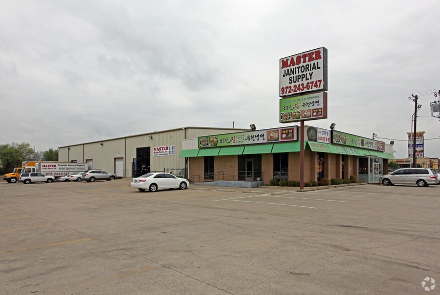 Primary Photo Of 2254 Royal Ln, Dallas Restaurant For Lease
