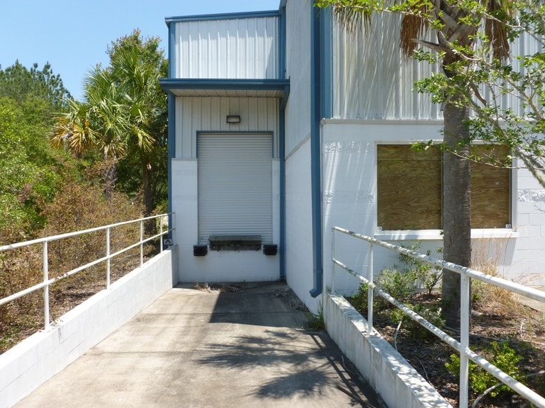 More Photos Of 6621 NW 16th St, Gainesville Distribution For Lease