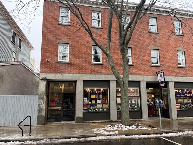 More Photos Of 262 Essex St, Salem Loft Creative Space For Lease