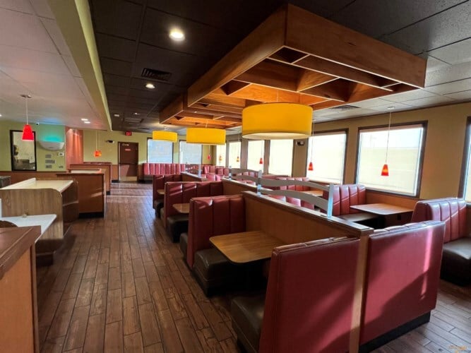 More Photos Of 2206 N LaCrosse St, Rapid City Restaurant For Sale