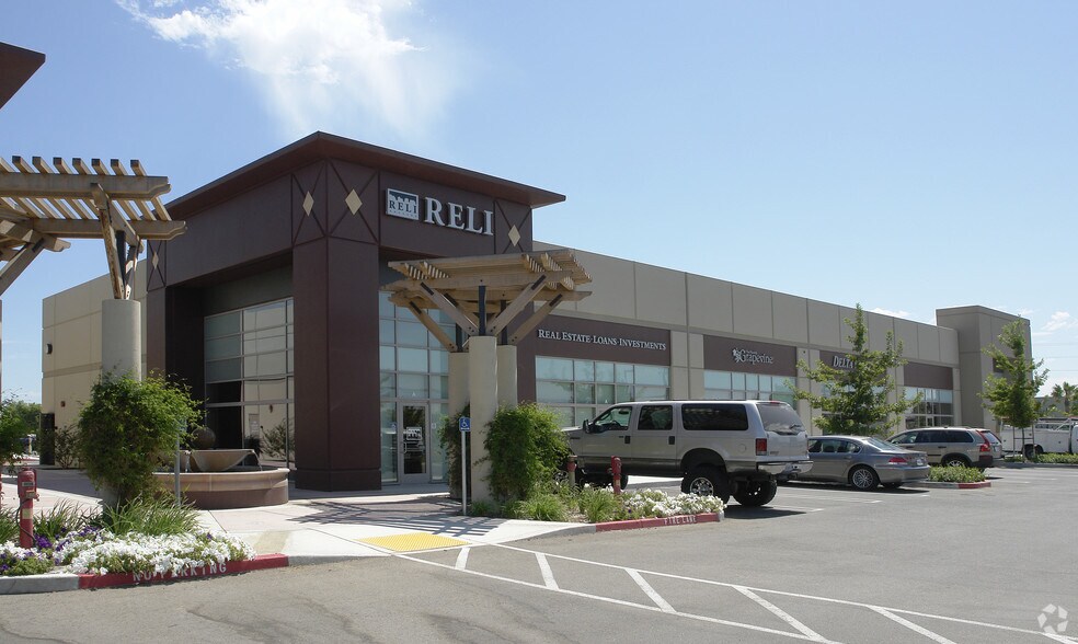 Primary Photo Of 9040 Brentwood Blvd, Brentwood Flex For Sale