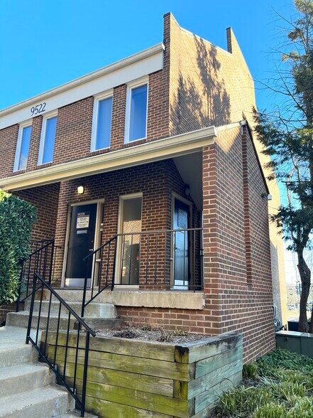 Primary Photo Of 9522 State Route 29, Fairfax Office For Sale