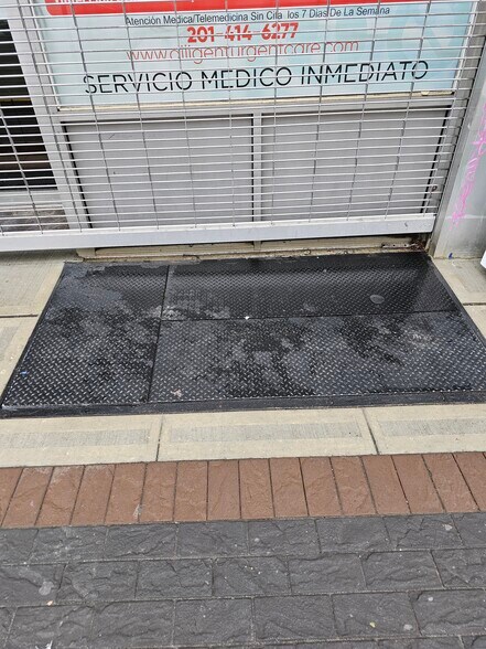 More Photos Of 3801-3807 Bergenline Ave, Union City Storefront Retail Office For Lease