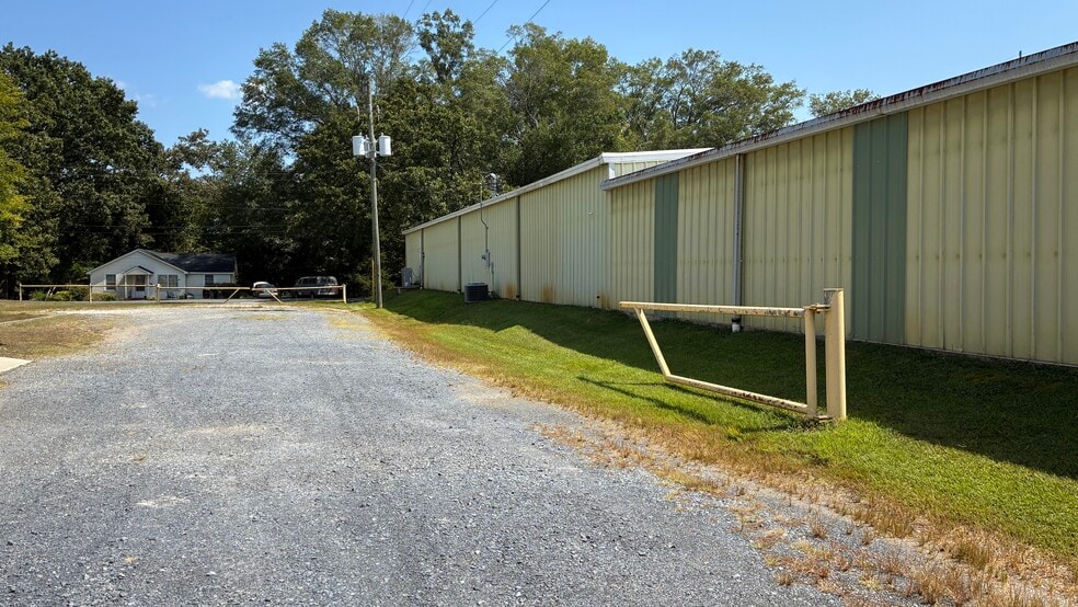 More Photos Of 6 Redmond Ct NW, Rome Industrial For Sale