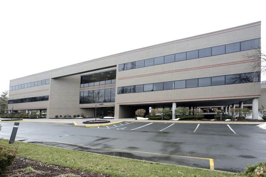 More Photos Of 1460 US Highway 9 N, Woodbridge Unknown For Lease