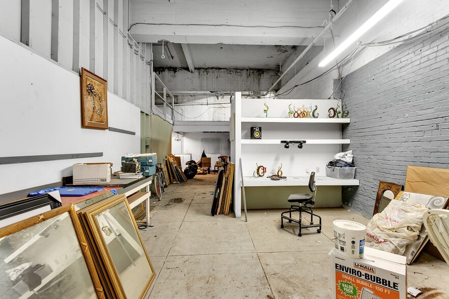 More Photos Of 420 N Craig St, Pittsburgh General Retail For Sale