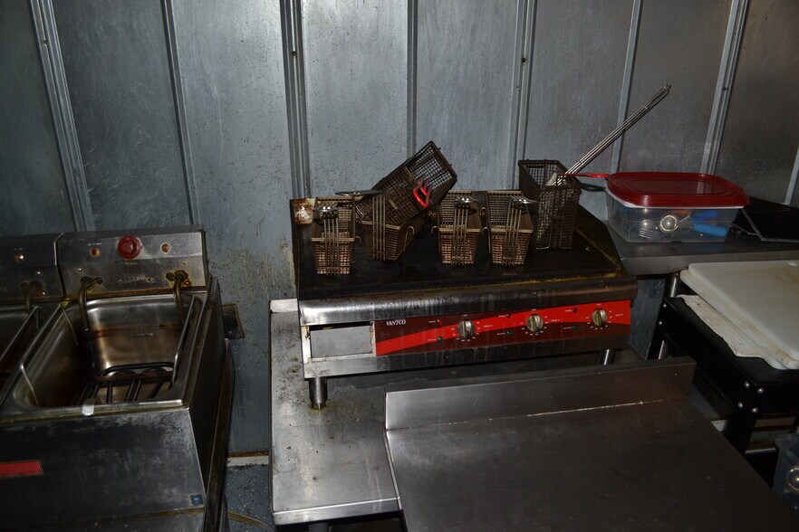 More Photos Of 220 Highway 261, Buchanan Dam Restaurant For Lease