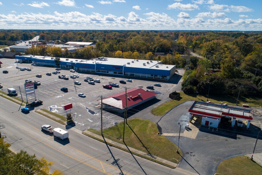 More Photos Of 1320 Clinton Rd, Fayetteville Restaurant For Lease