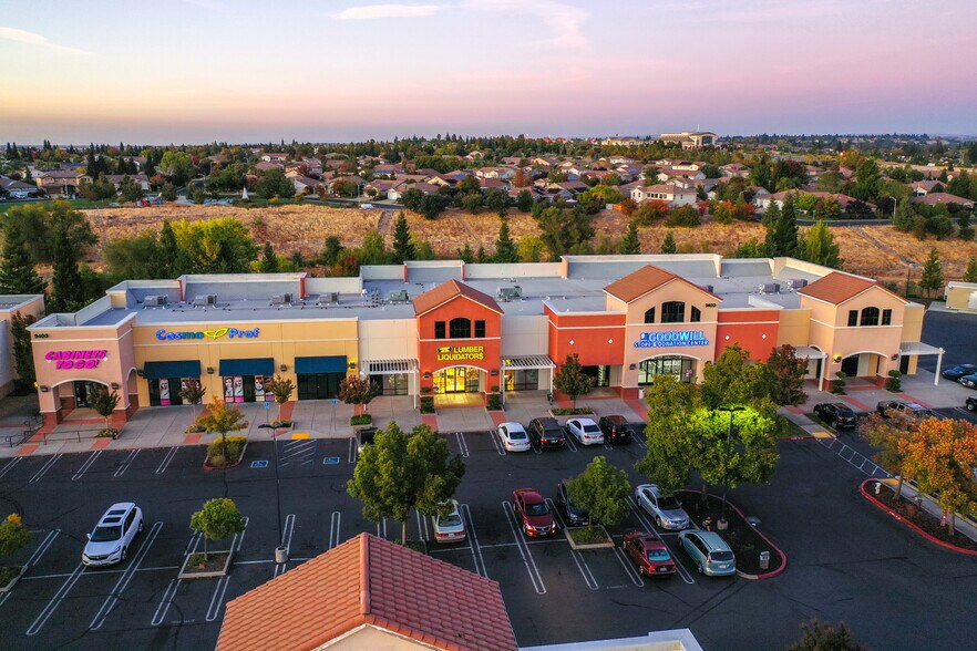 More Photos Of 9400 Fairway Dr, Roseville Storefront For Lease