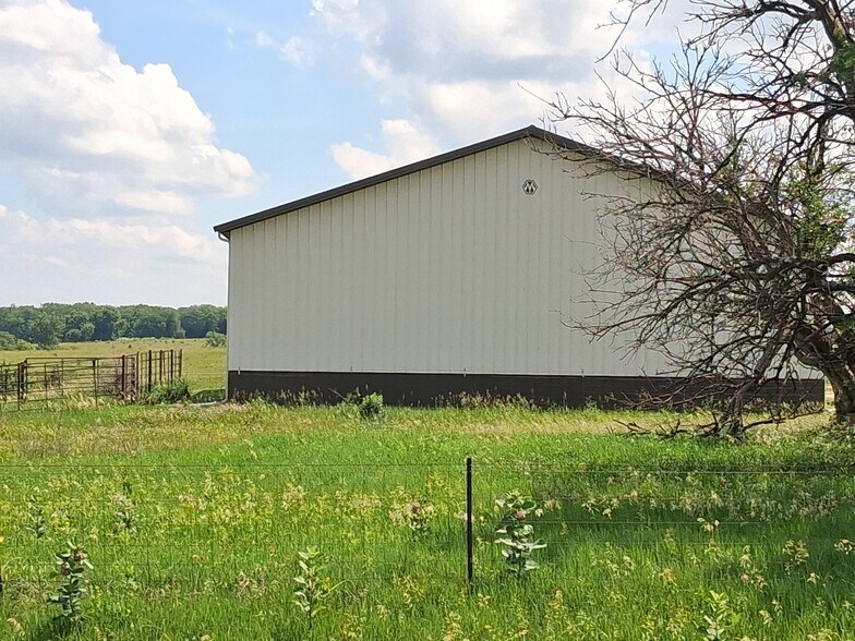 More Photos Of 6841 E US Highway 56, Overbrook Land For Sale