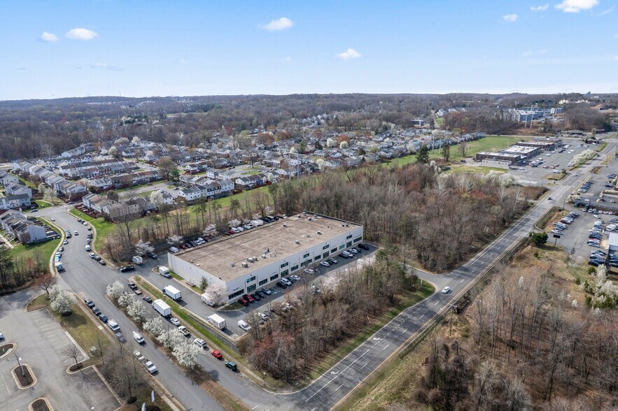 More Photos Of 17857-17889 Fraley Blvd, Dumfries Research And Development For Sale