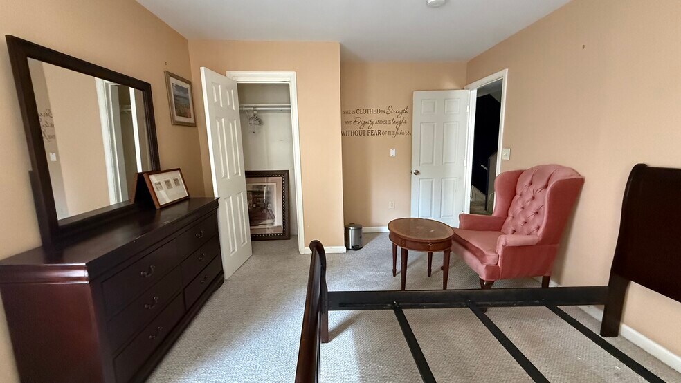 More Photos Of 5212 Astor Pl SE, Washington Assisted Living For Lease