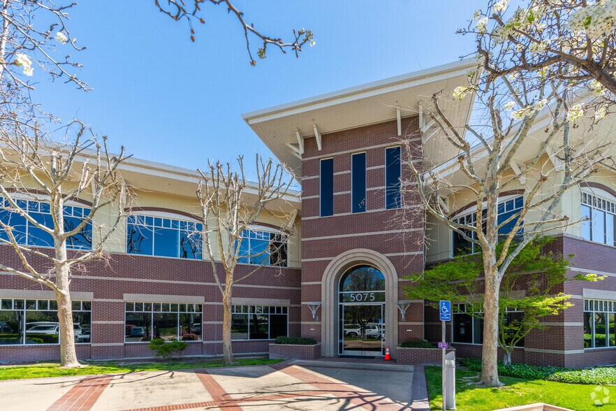 More Photos Of 5075 Hopyard Rd, Pleasanton Medical For Lease