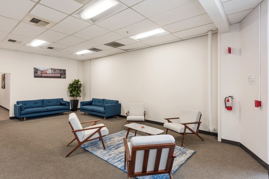 More Photos Of 18255 Segale Park Drive B, Tukwila Warehouse For Lease