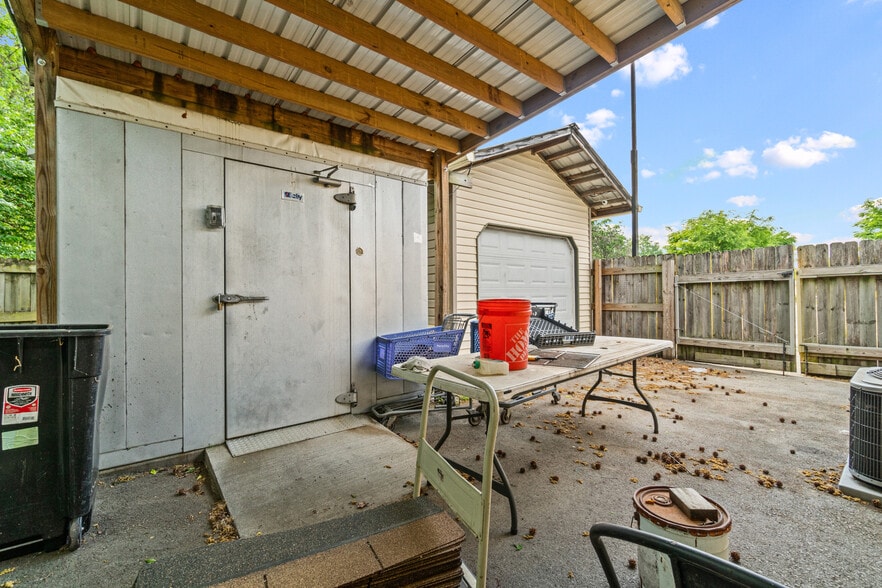 More Photos Of 7508 Preston Hwy, Louisville Fast Food For Sale