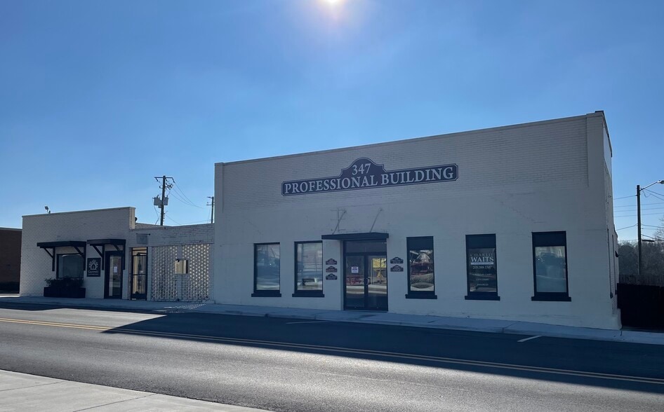 Primary Photo Of 347 20th St W, Jasper Office For Lease