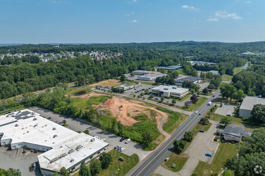 More Photos Of 100 Centerpoint, Middletown Land For Sale