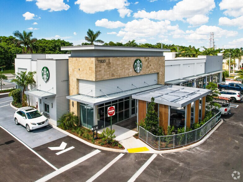 More Photos Of 4710 Woolbright, Golf General Retail For Lease