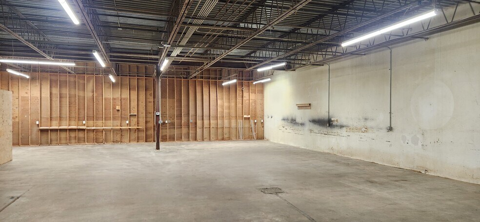 More Photos Of 123 Union City Rd, Prospect Warehouse For Sale