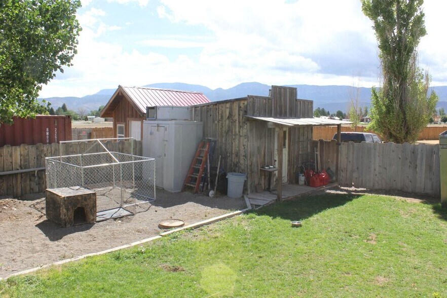 More Photos Of 339 S Highway 89, Circleville Hotel For Sale