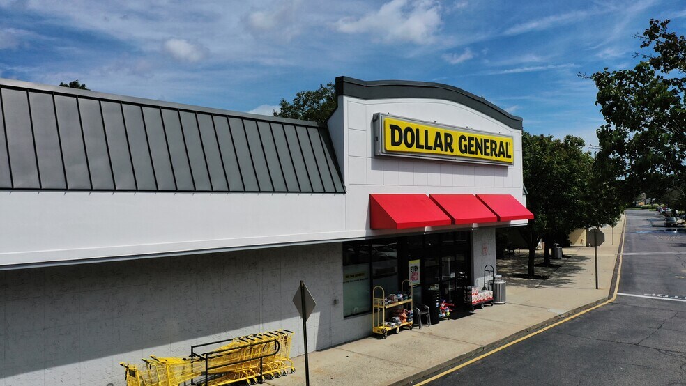 More Photos Of 920-990 Cedar Bridge Ave, Brick Unknown For Lease