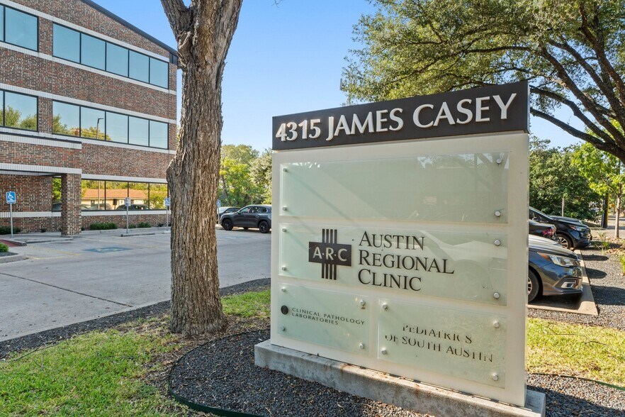 More Photos Of 4320 James Casey St, Austin Medical For Sale