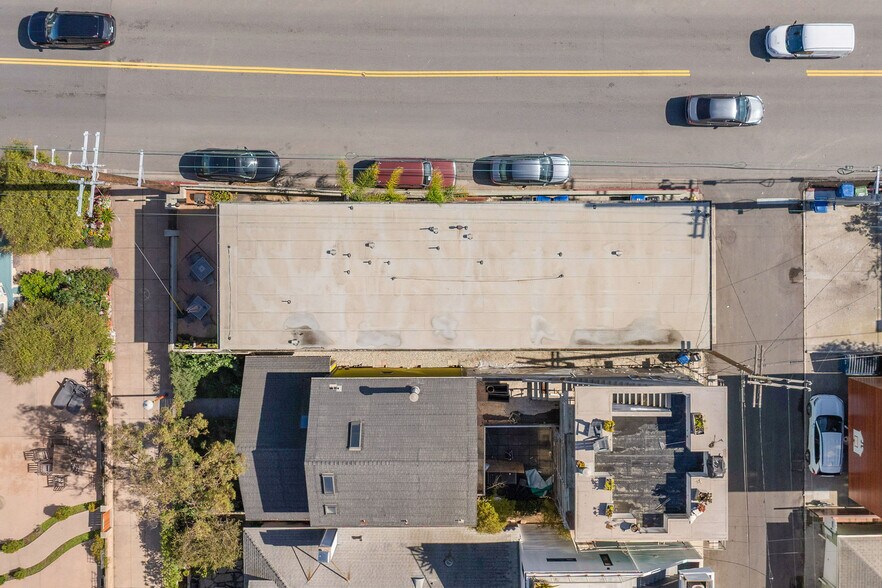 More Photos Of 40 24th pl, Venice Multifamily For Sale