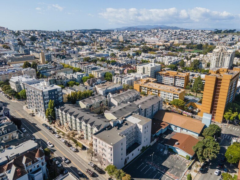More Photos Of 924 Fulton St, San Francisco Apartments For Sale