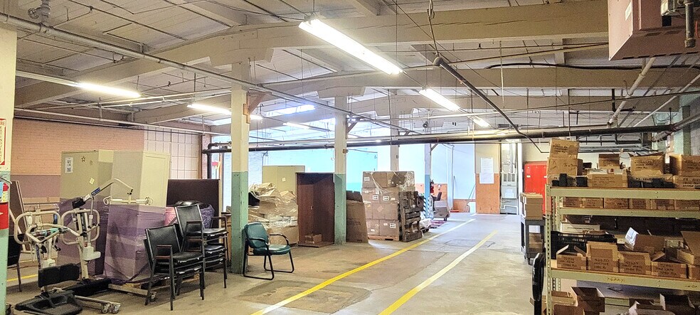 More Photos Of 164 W 9th St, Bloomsburg Storefront Retail Office For Lease