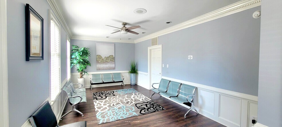 More Photos Of 1903 Wrightsboro Rd, Augusta Medical For Lease