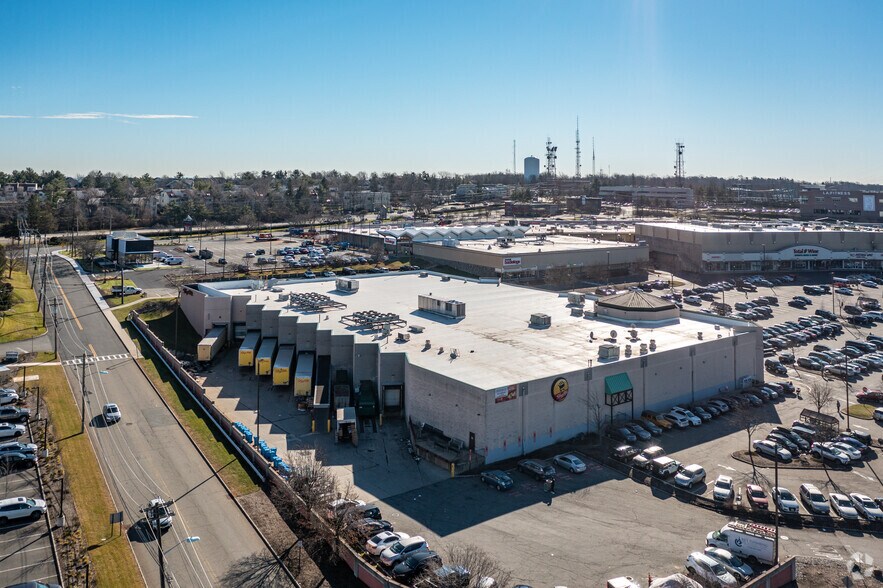 More Photos Of 495 Prospect Ave, West Orange Unknown For Lease