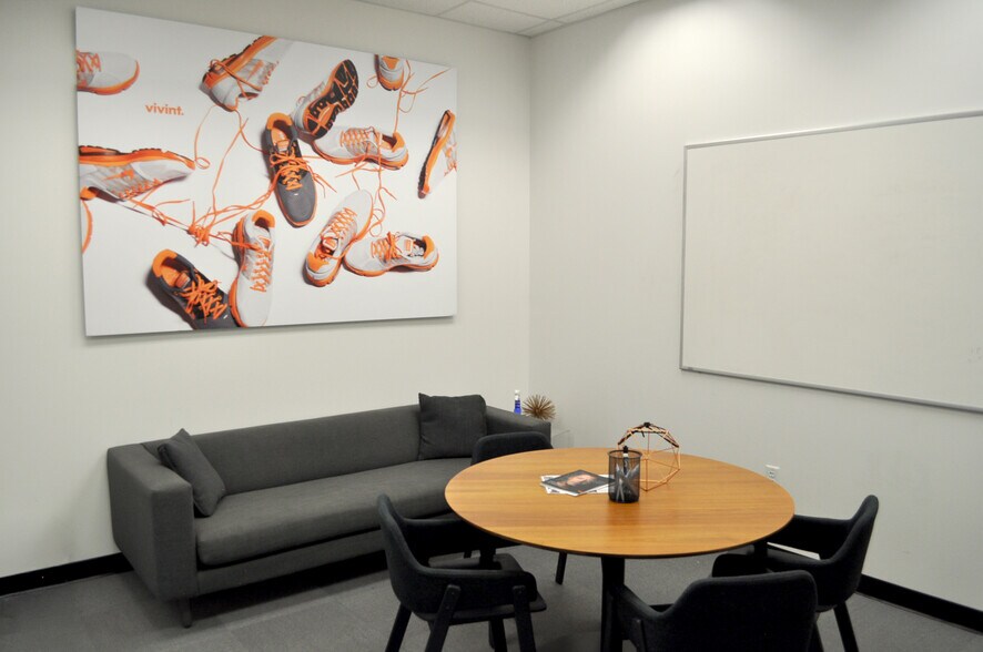 More Photos Of 12682-12690 Telecom Dr, Tampa Office For Sale