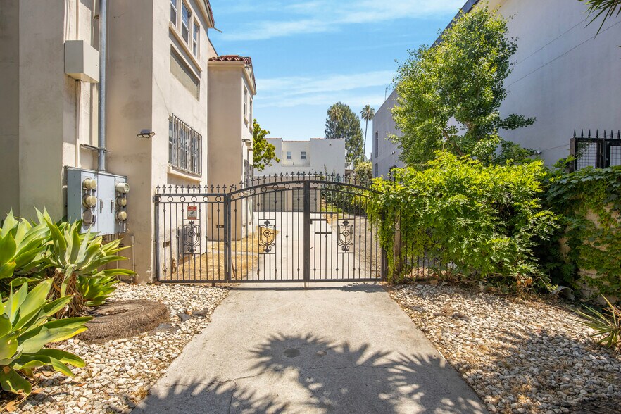 More Photos Of 1180 Myra Ave, Los Angeles Multifamily For Sale