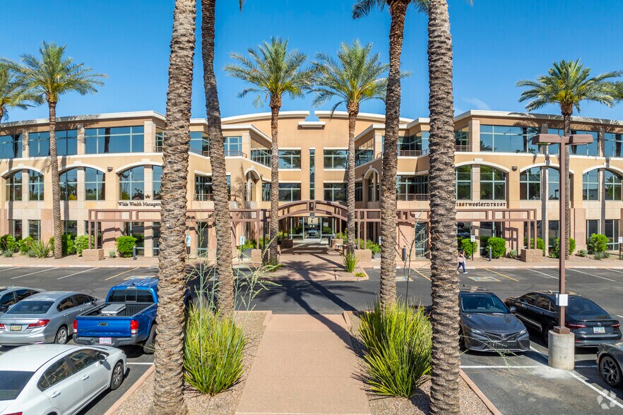 More Photos Of 7025 N Scottsdale Rd, Scottsdale Office For Lease