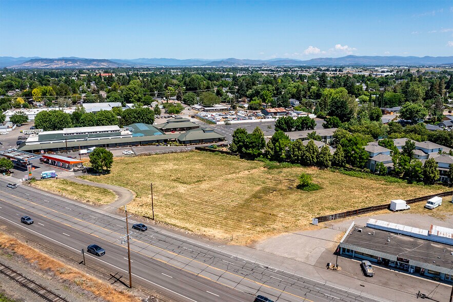 3600 N Pacific Hwy, Medford, OR 97501 Land For Sale