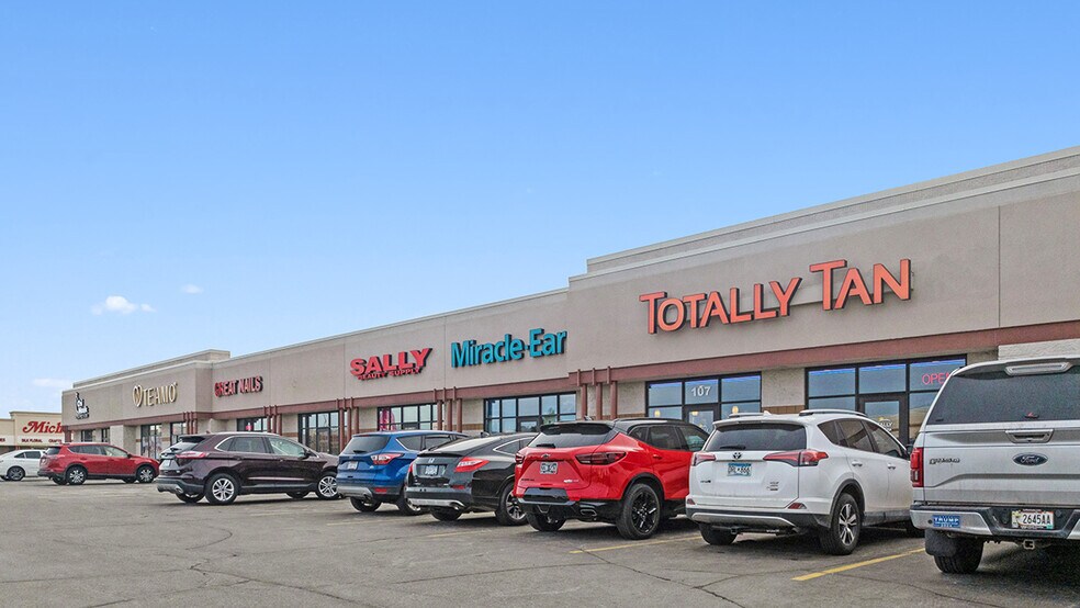 More Photos Of 3300-3550 124th Ave NW, Coon Rapids Unknown For Lease