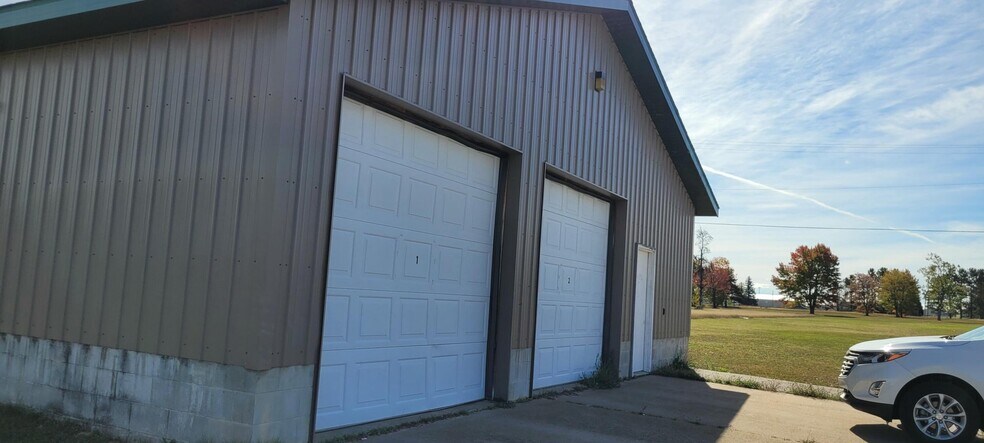 More Photos Of 16815 S Meehan St, Kincheloe Warehouse For Sale