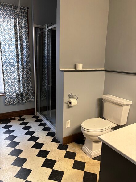 More Photos Of 163 S 17th St, Columbus Multifamily For Sale