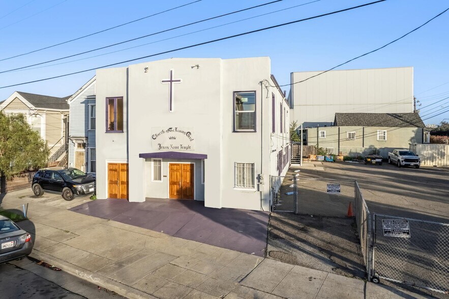 More Photos Of 310 Peralta St, Oakland Religious Facility For Sale