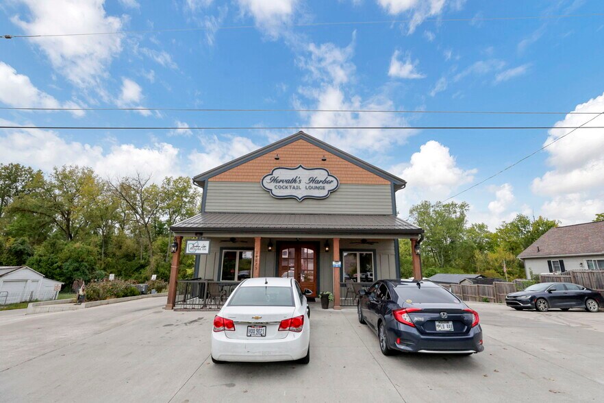 More Photos Of 14675 Zion Rd, Thornville Restaurant For Sale